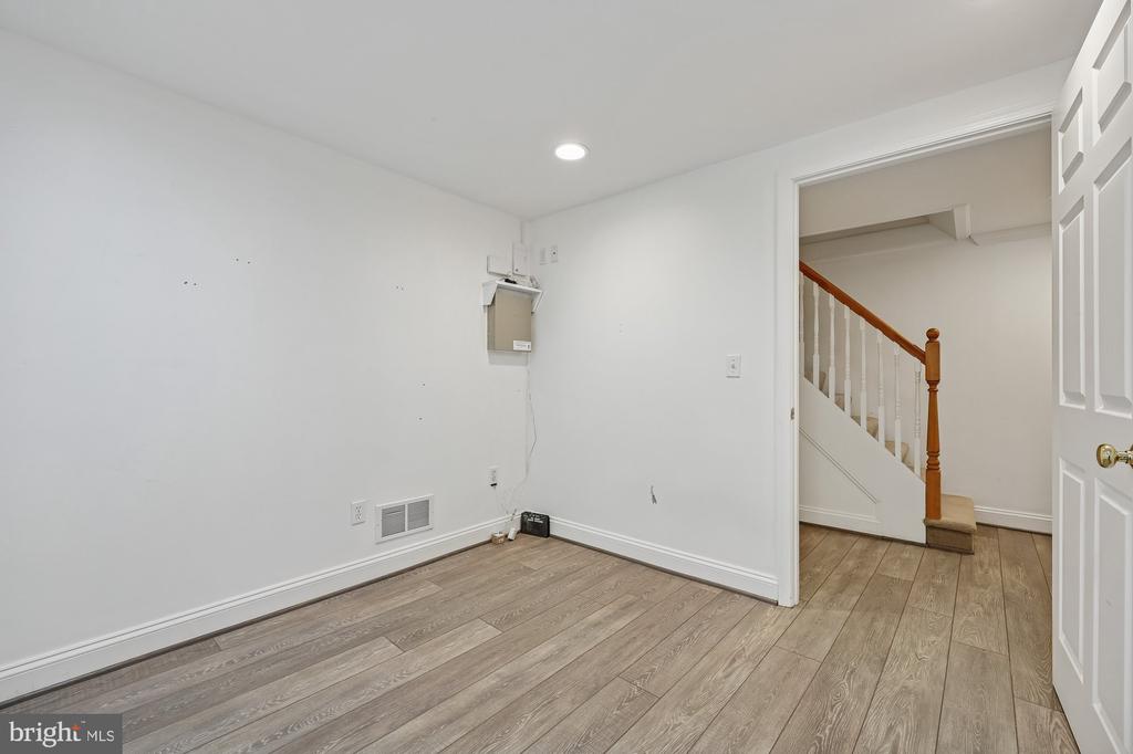 4626 WOODFIELD ROAD