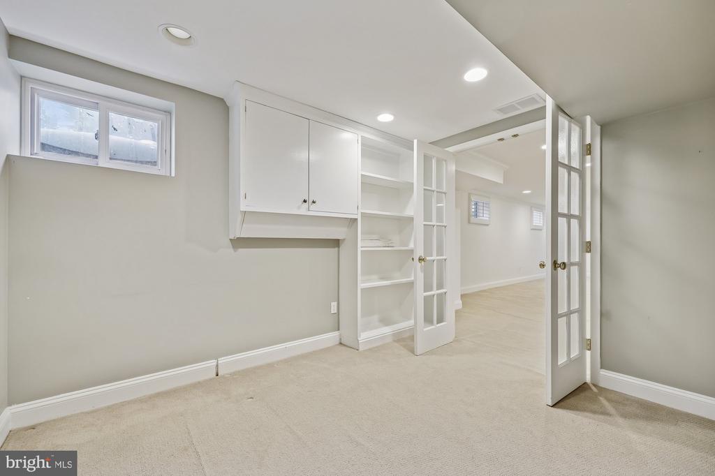 4626 WOODFIELD ROAD