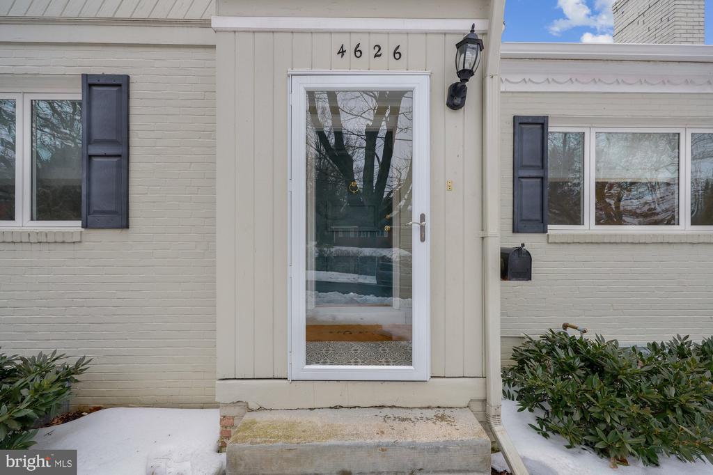 4626 WOODFIELD ROAD