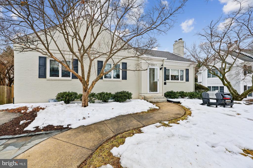 4626 WOODFIELD ROAD