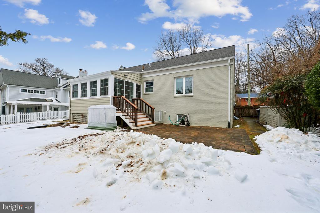 4626 WOODFIELD ROAD