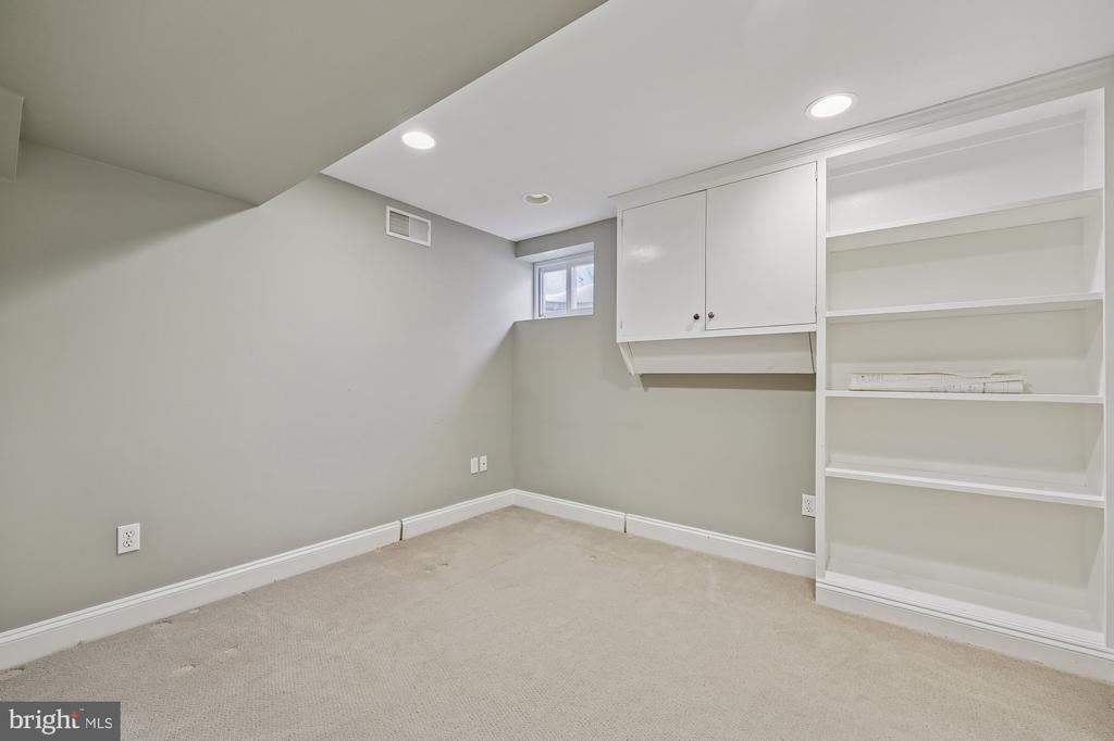 4626 WOODFIELD ROAD