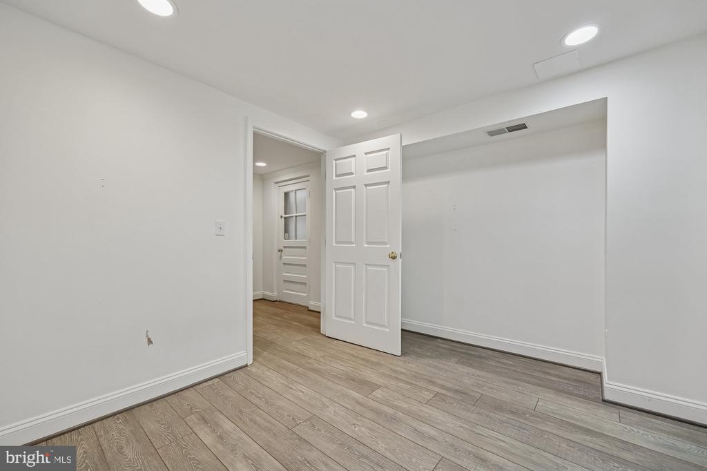 4626 WOODFIELD ROAD
