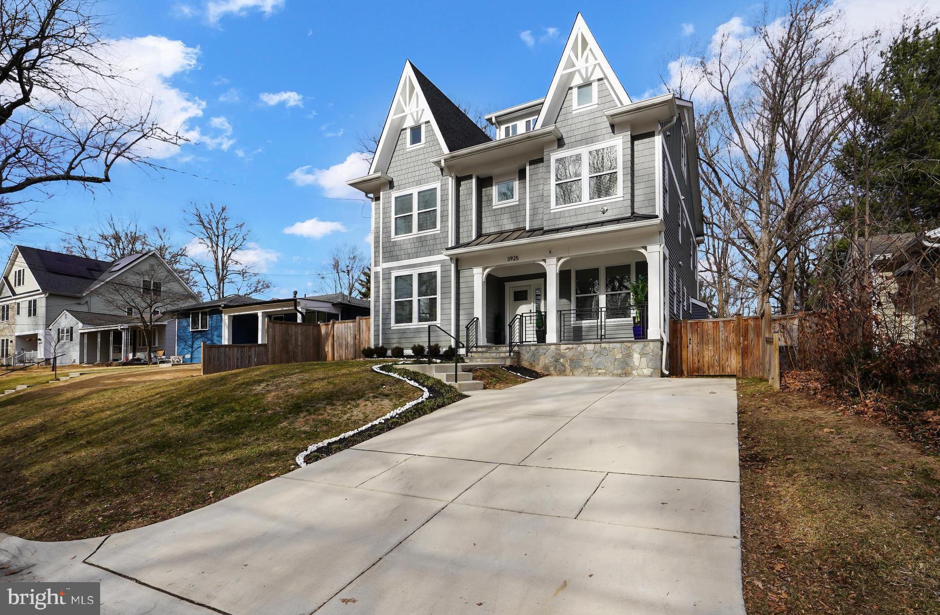 3925 DECATUR AVENUE