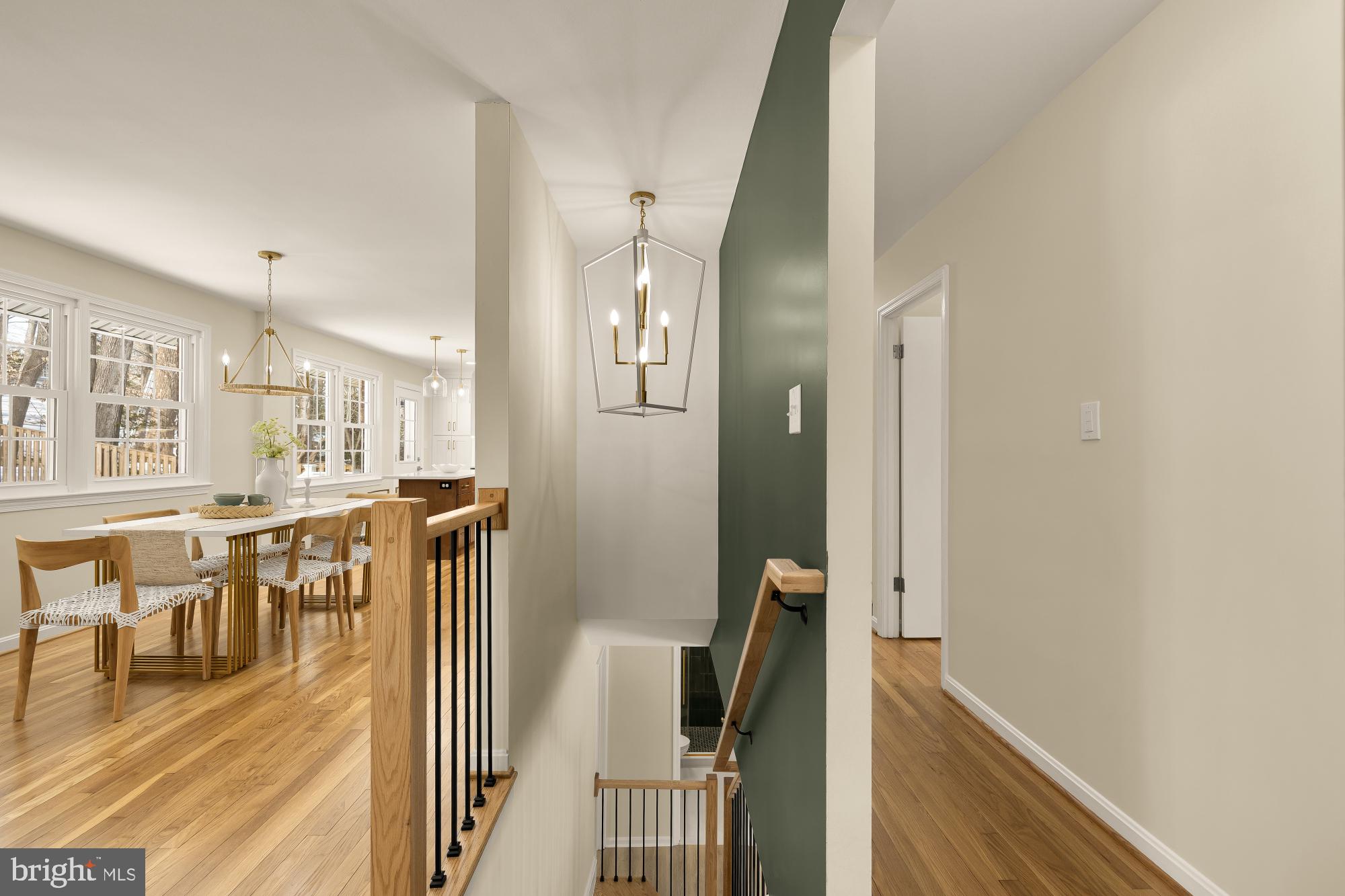 11708 STONEWOOD
