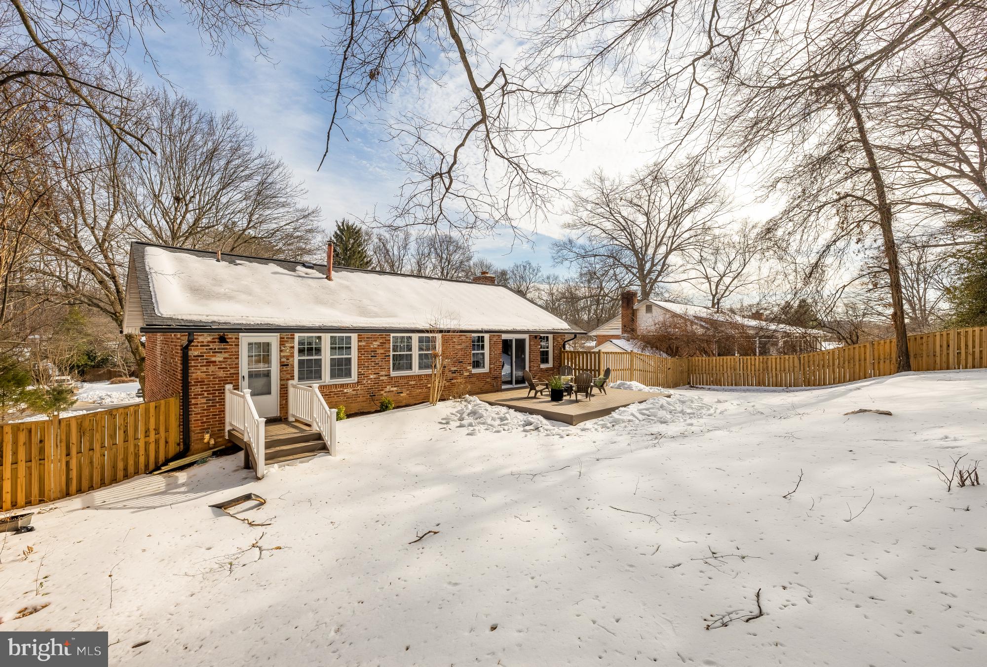 11708 STONEWOOD