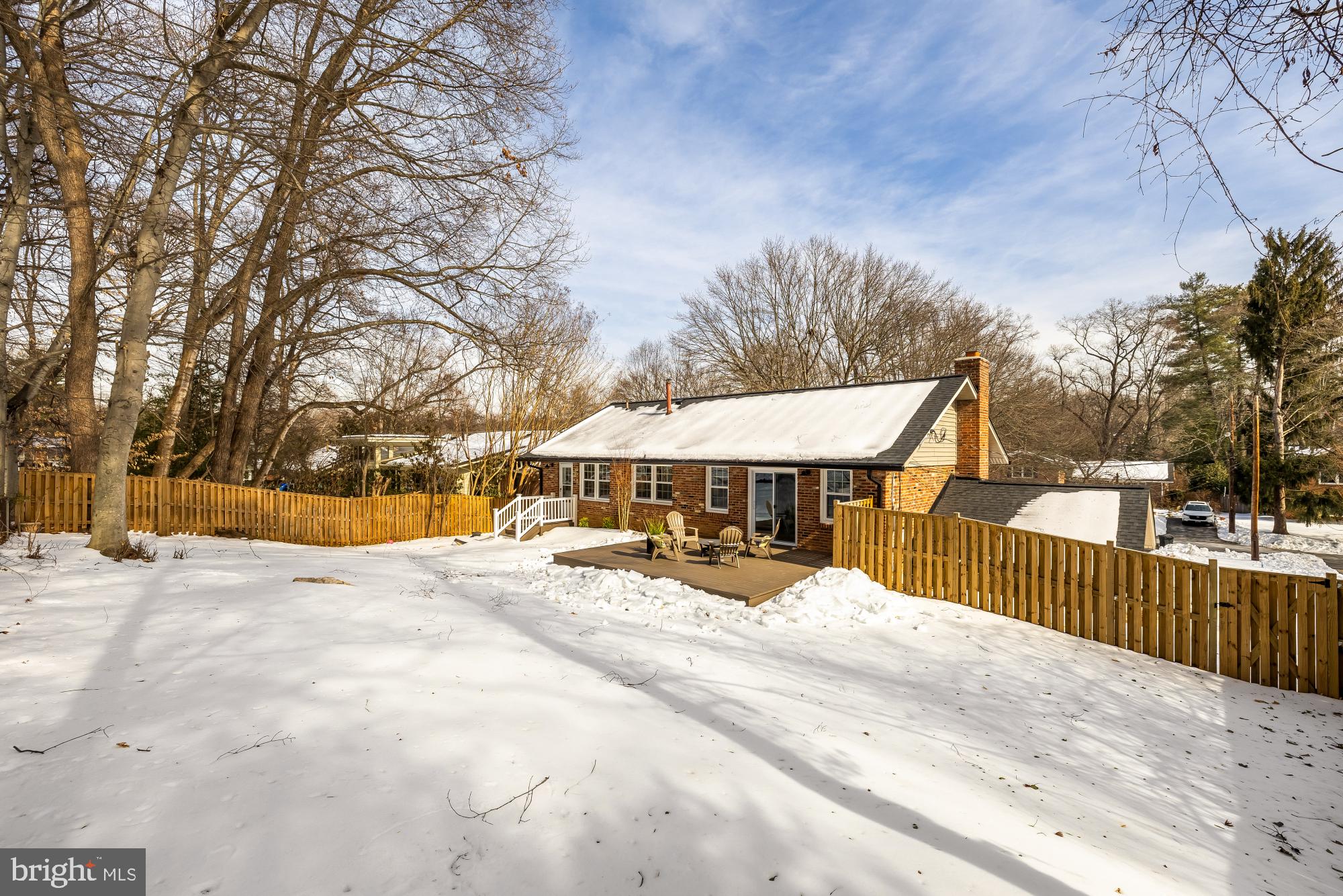 11708 STONEWOOD