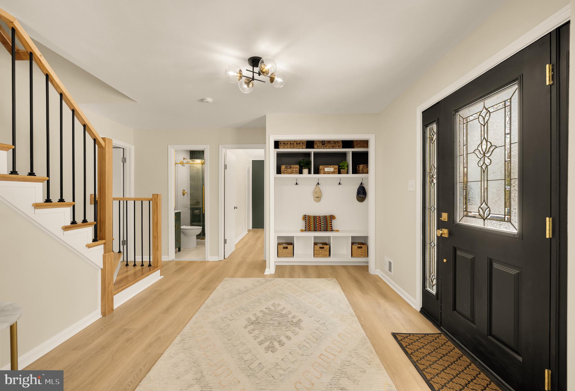 11708 STONEWOOD