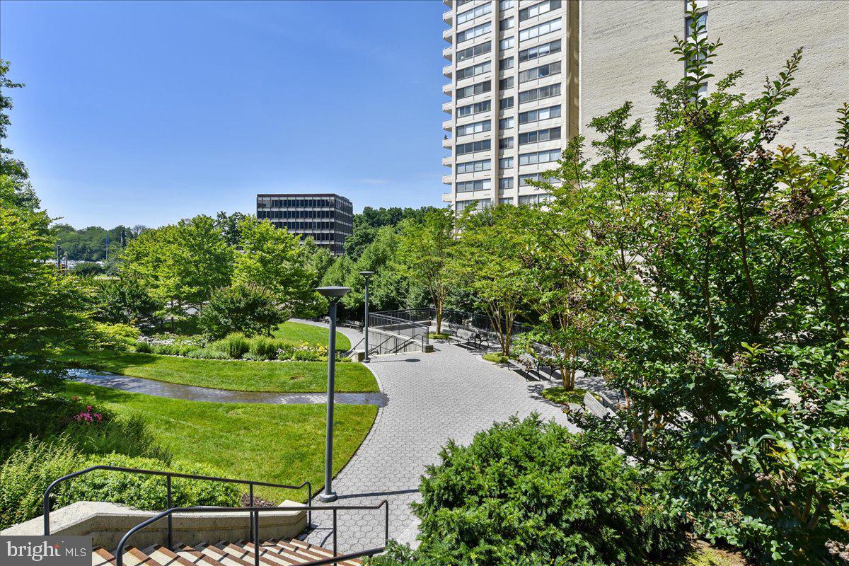 4515 WILLARD AVENUE 709