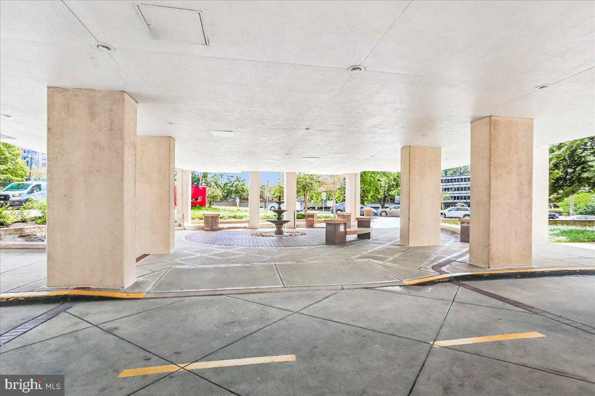 4515 WILLARD AVENUE 709