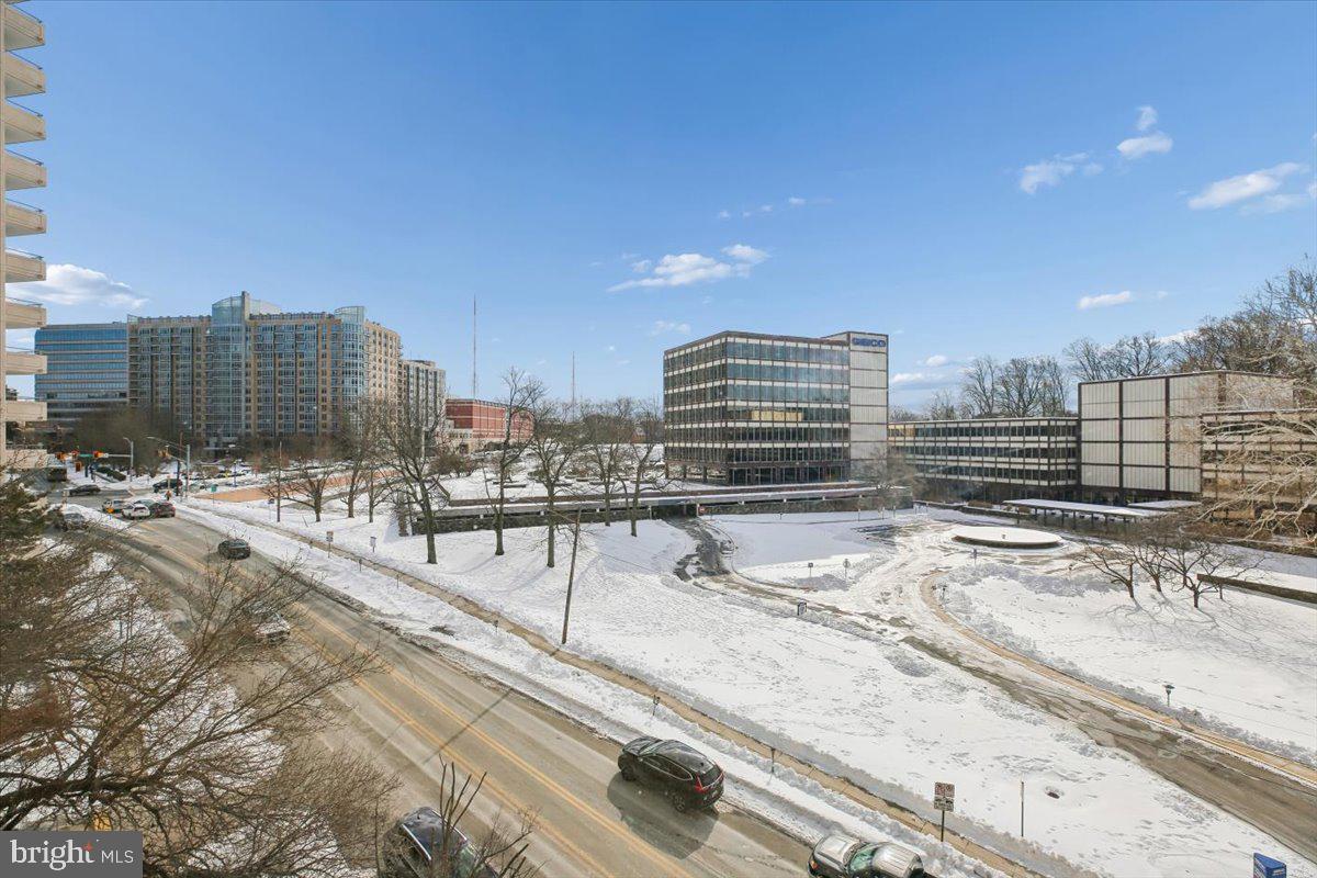 4515 WILLARD AVENUE 709