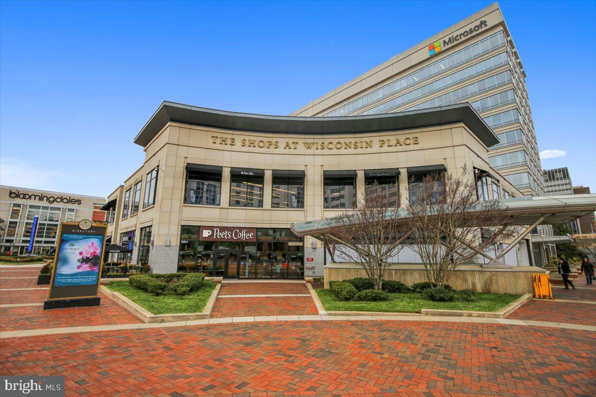 4515 WILLARD AVENUE 709