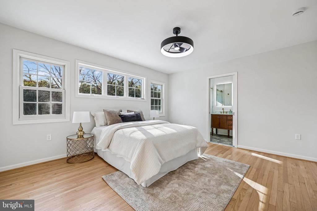 721 MAPLETON ROAD
