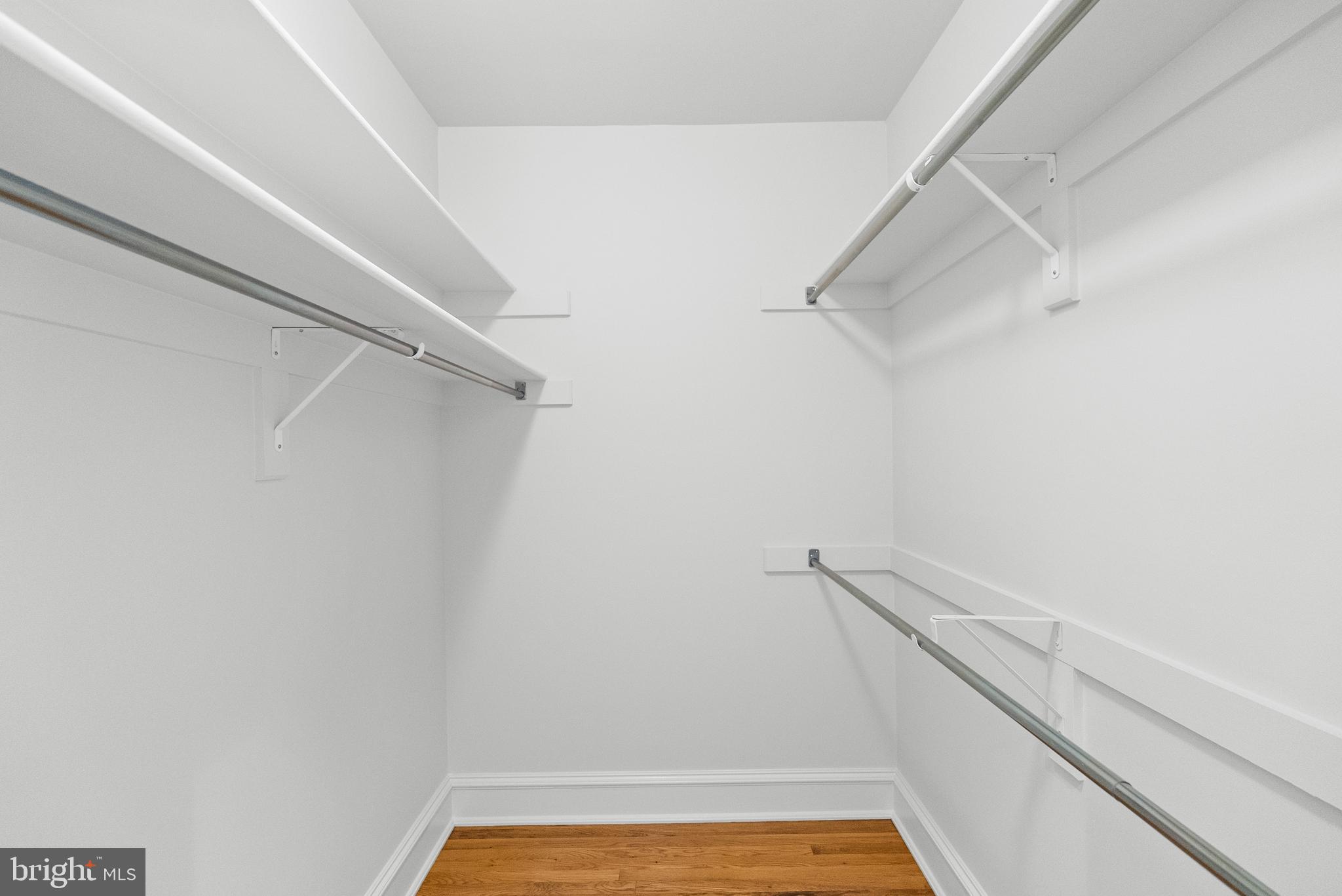 7465 ARLINGTON ROAD