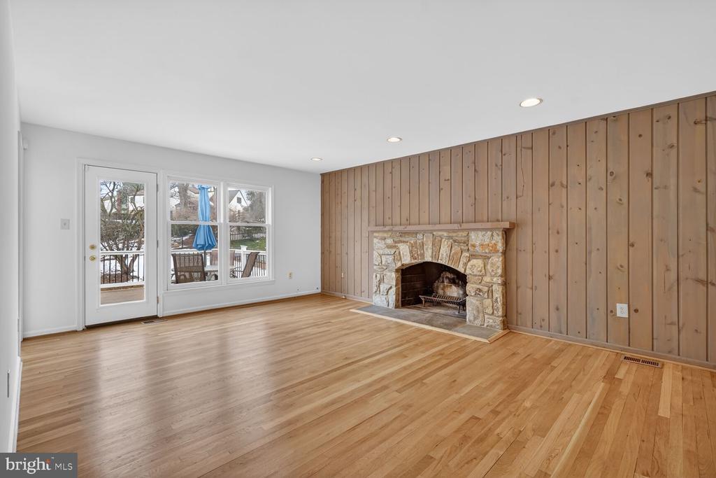 15200 WINSTEAD LANE