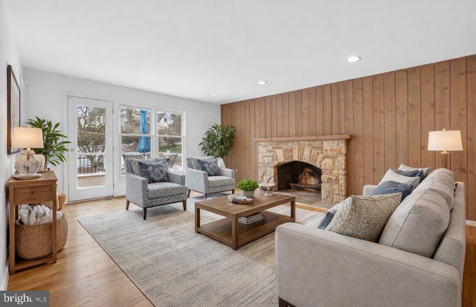 15200 WINSTEAD LANE