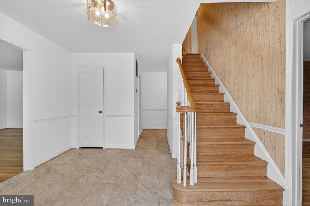 15200 WINSTEAD LANE