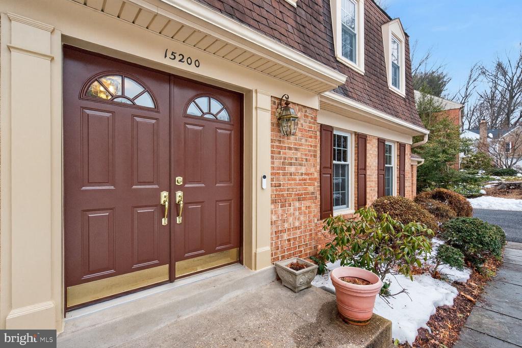 15200 WINSTEAD LANE