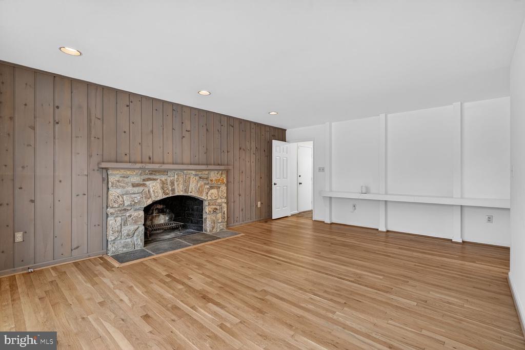 15200 WINSTEAD LANE