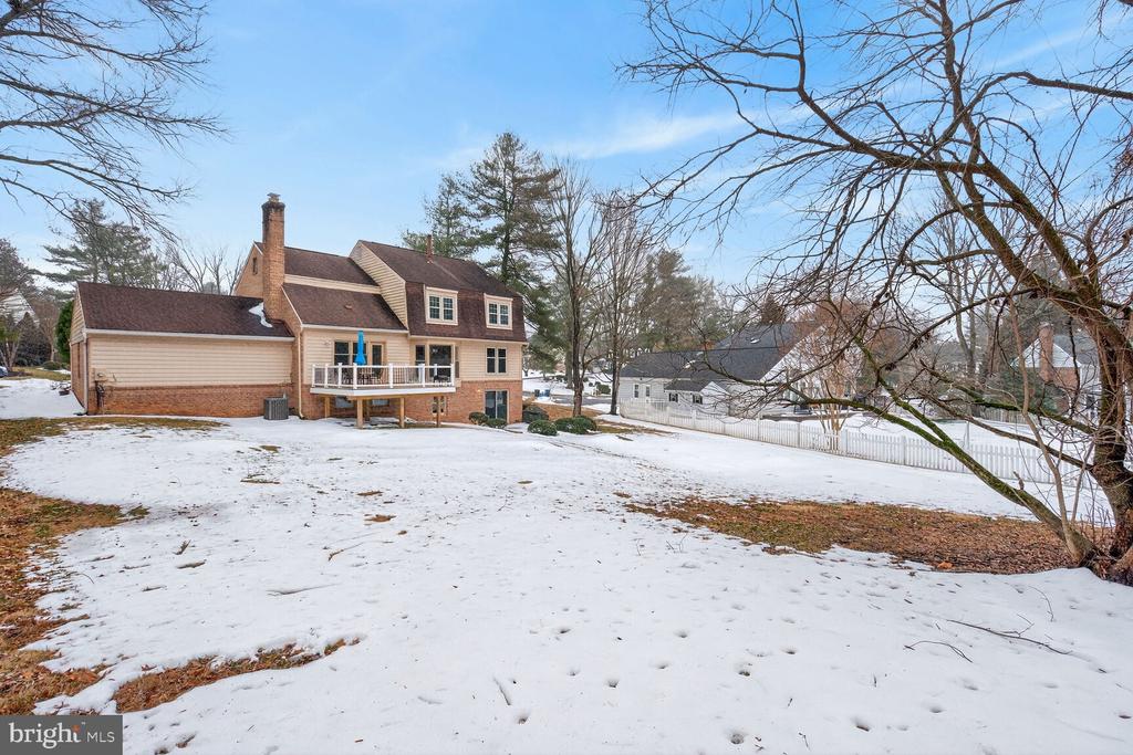 15200 WINSTEAD LANE