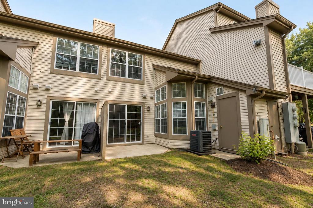 19907 DUNSTABLE CIRCLE 184