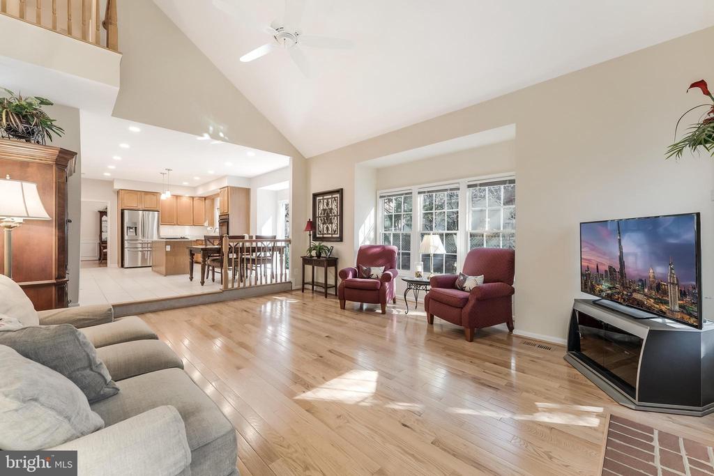 10005 BALD CYPRESS DRIVE