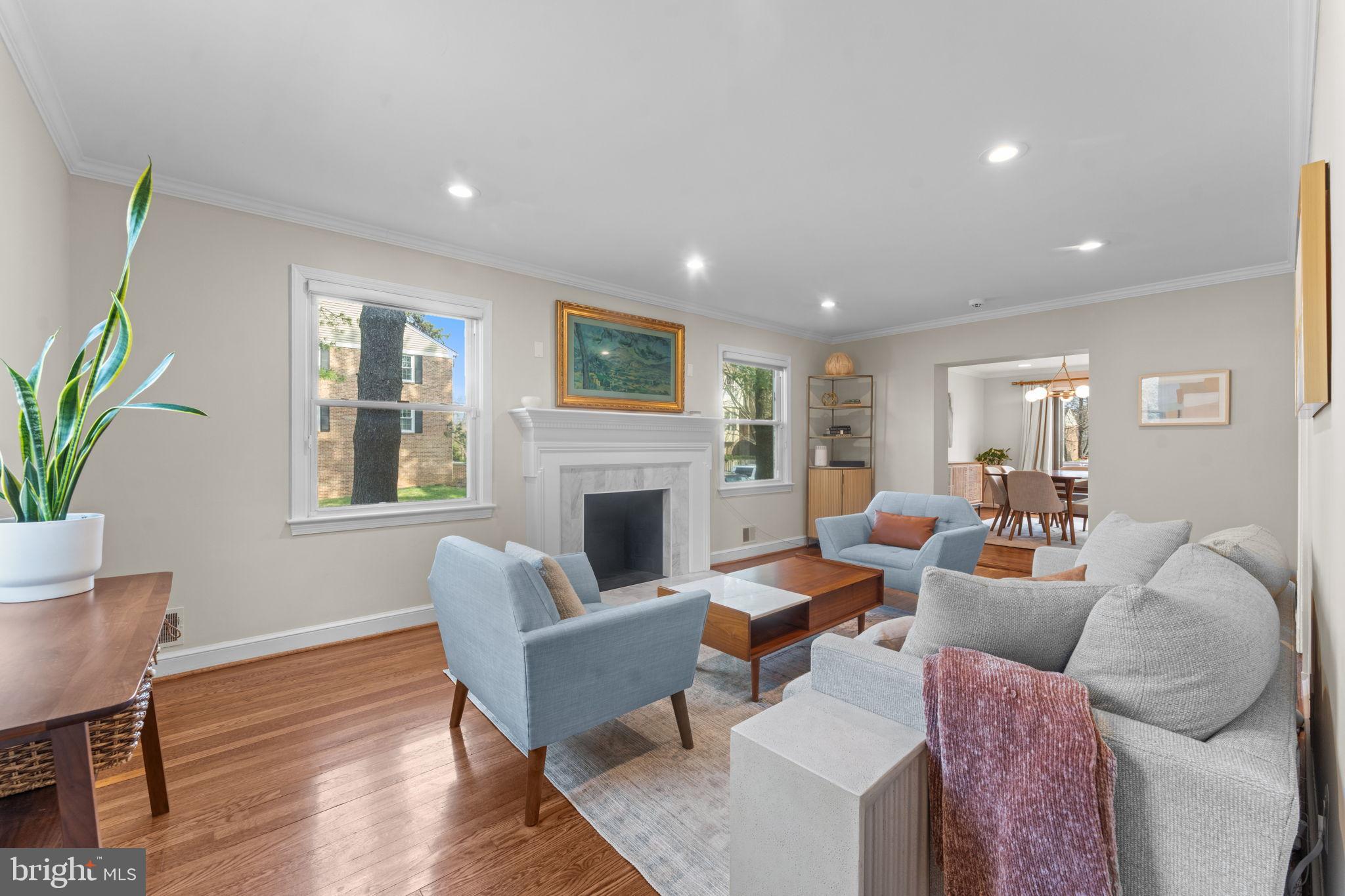 1604 HIGHLAND DRIVE