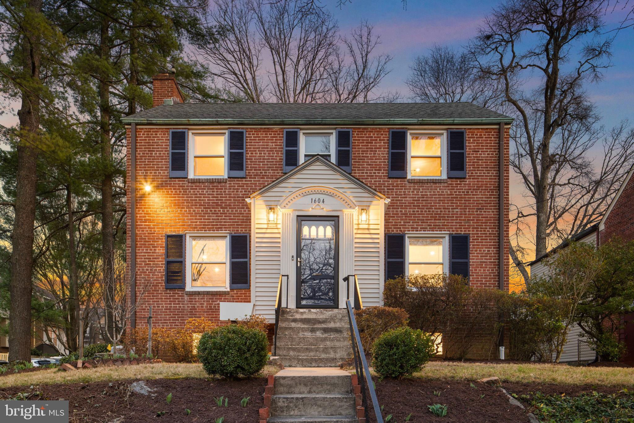 1604 HIGHLAND DRIVE