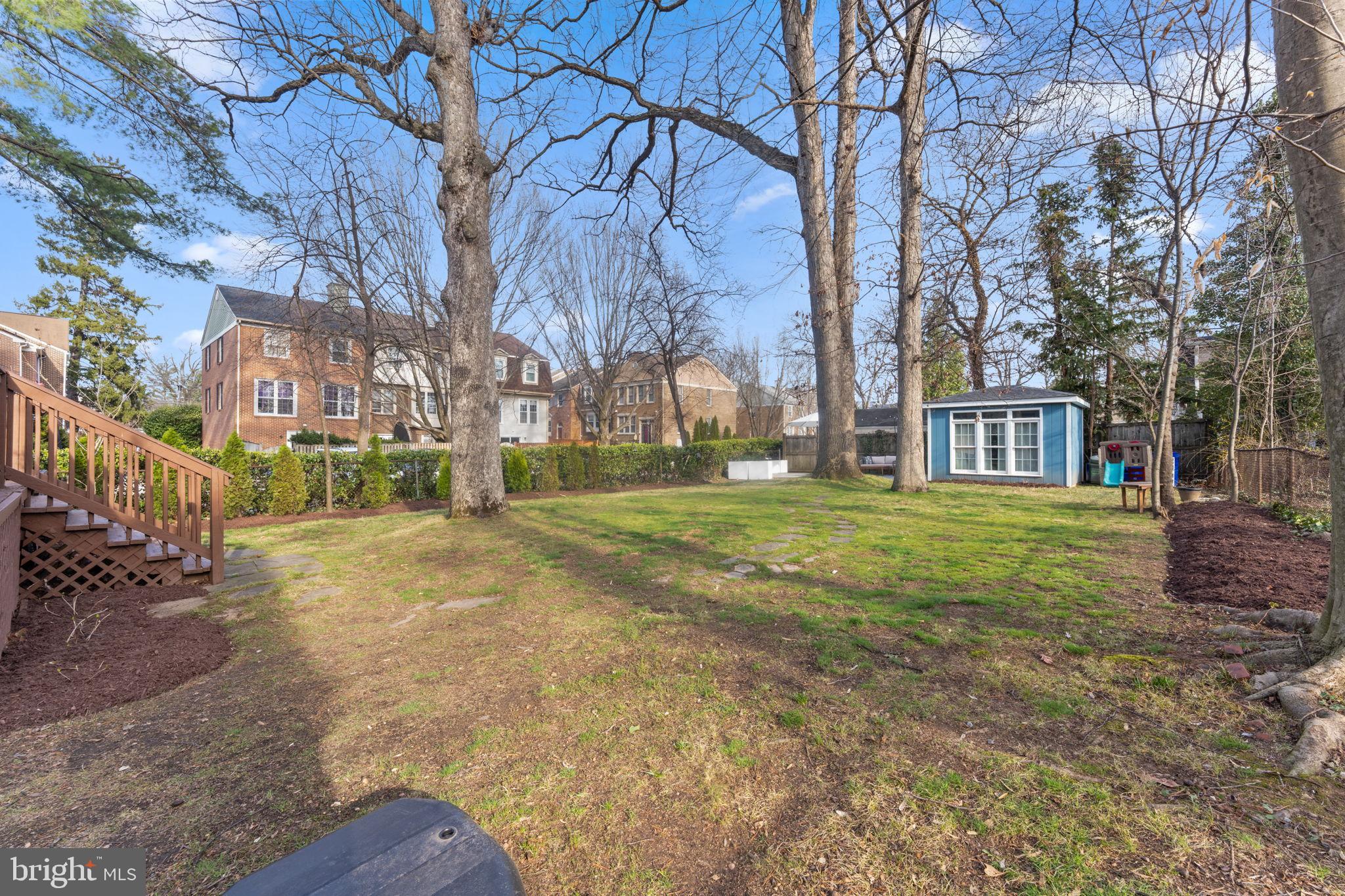 1604 HIGHLAND DRIVE