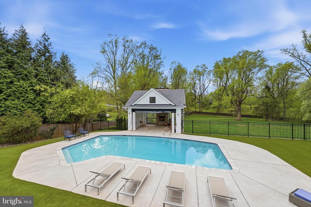 10712 LOCKLAND ROAD