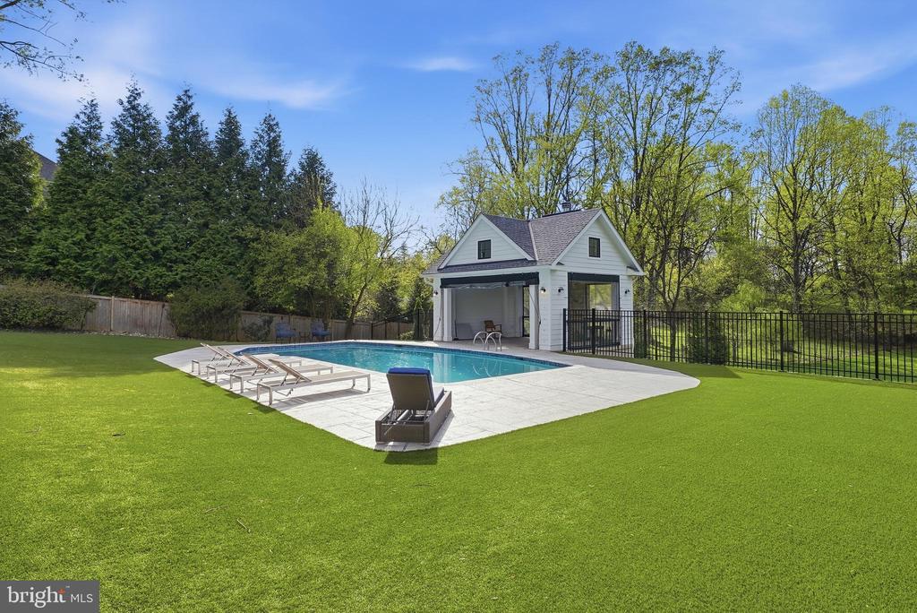 10712 LOCKLAND ROAD