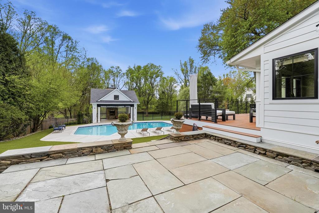 10712 LOCKLAND ROAD