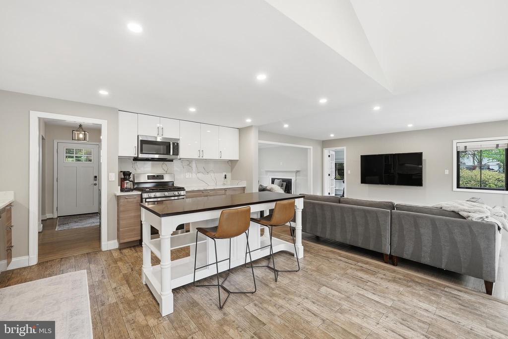 10712 LOCKLAND ROAD