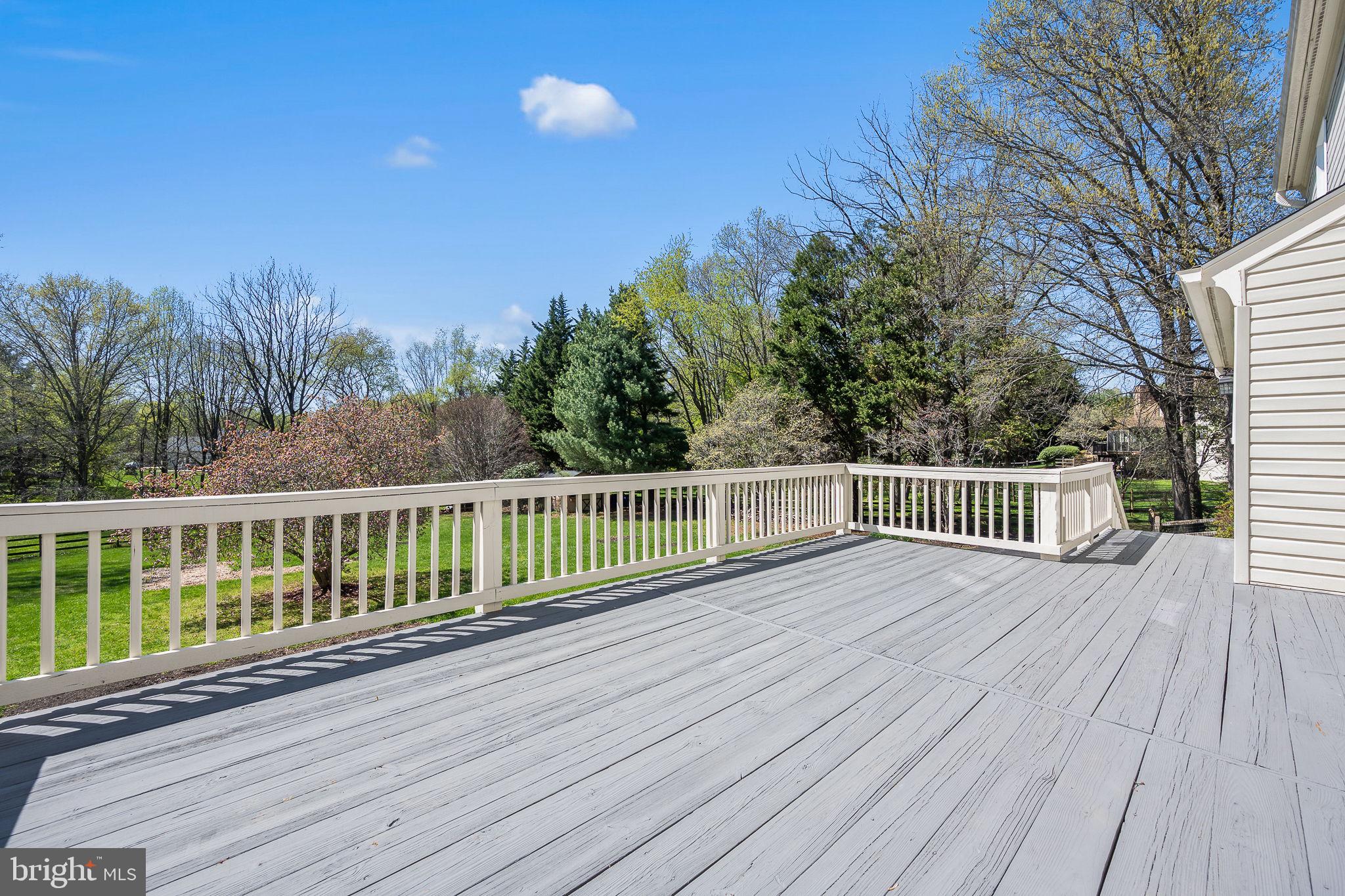 20116 SWEET MEADOW LANE