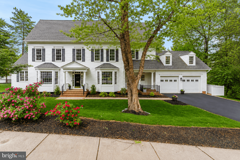 5221 LOCUST AVENUE