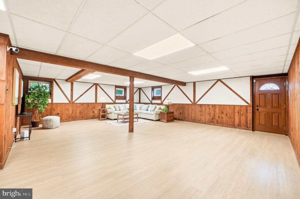 2508 REDMILES DRIVE