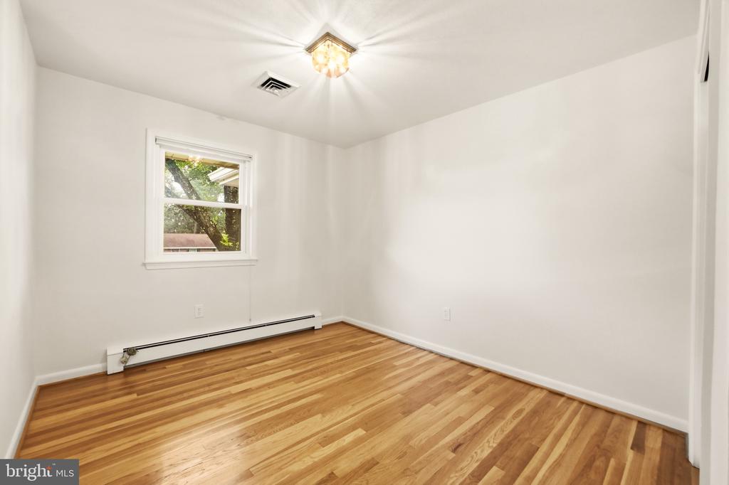 2508 REDMILES DRIVE
