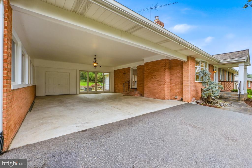2508 REDMILES DRIVE