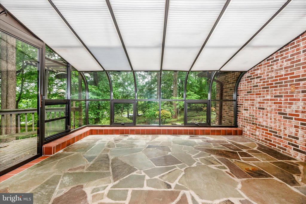 2221 GOLD MINE ROAD