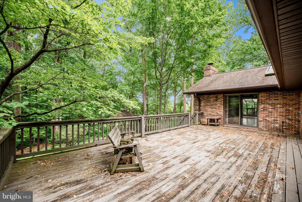 2221 GOLD MINE ROAD