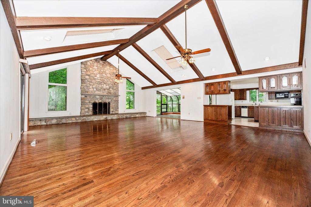 2221 GOLD MINE ROAD