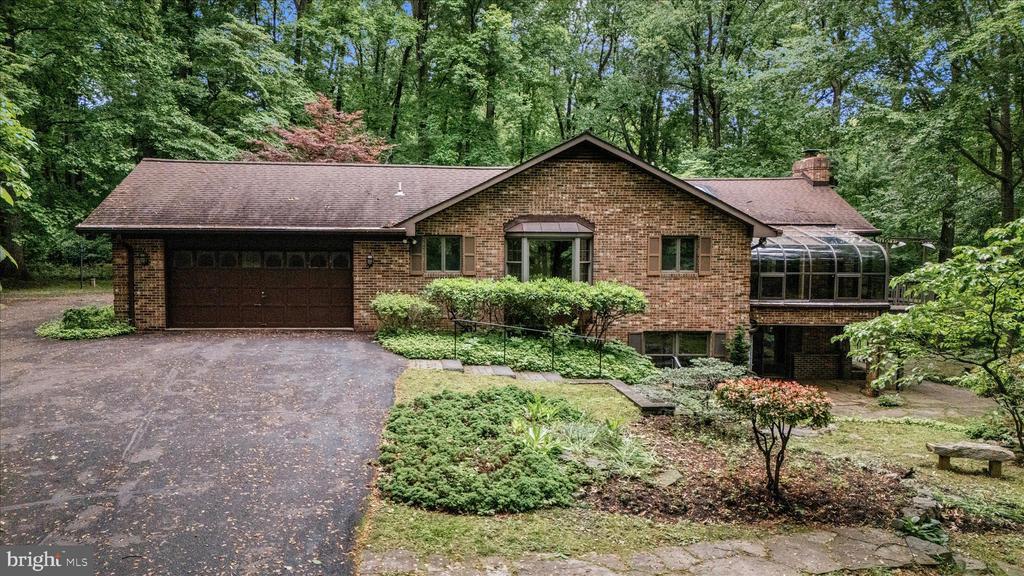 2221 GOLD MINE ROAD