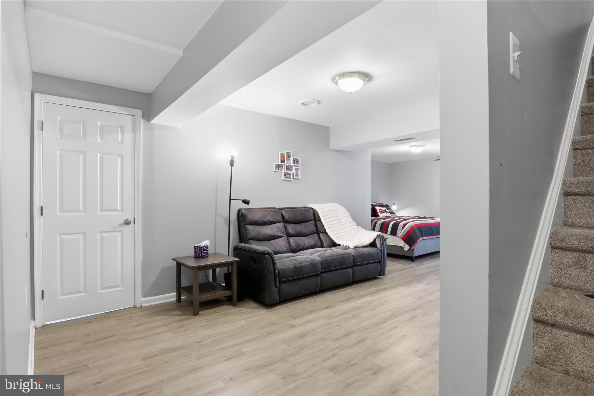 71 KINSMAN VIEW CIRCLE