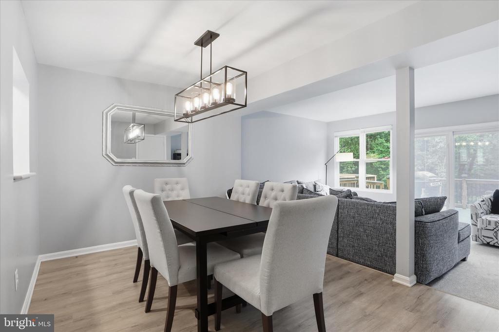 71 KINSMAN VIEW CIRCLE