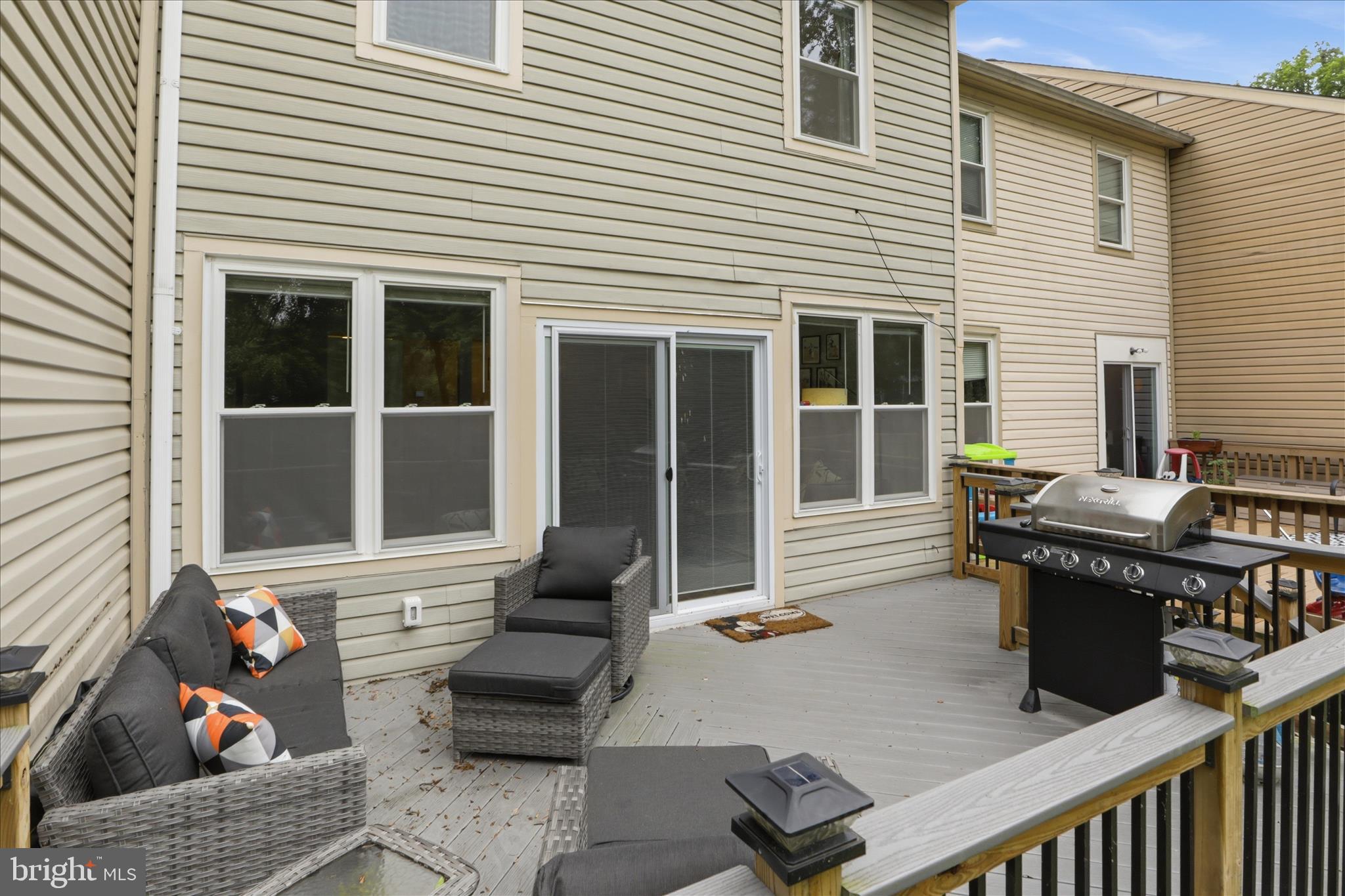 71 KINSMAN VIEW CIRCLE