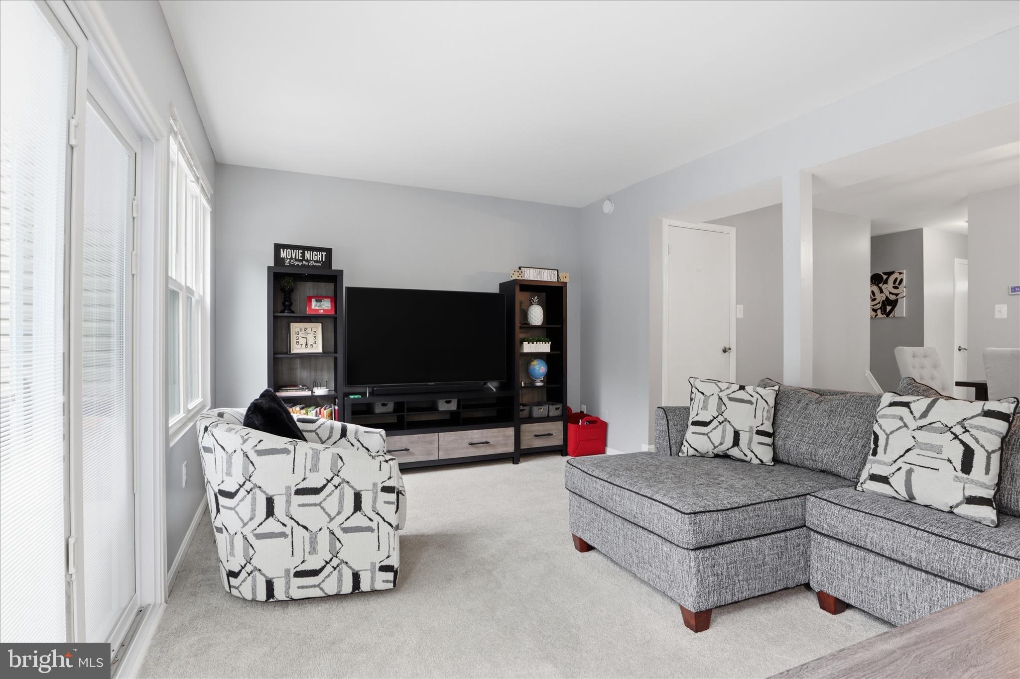 71 KINSMAN VIEW CIRCLE