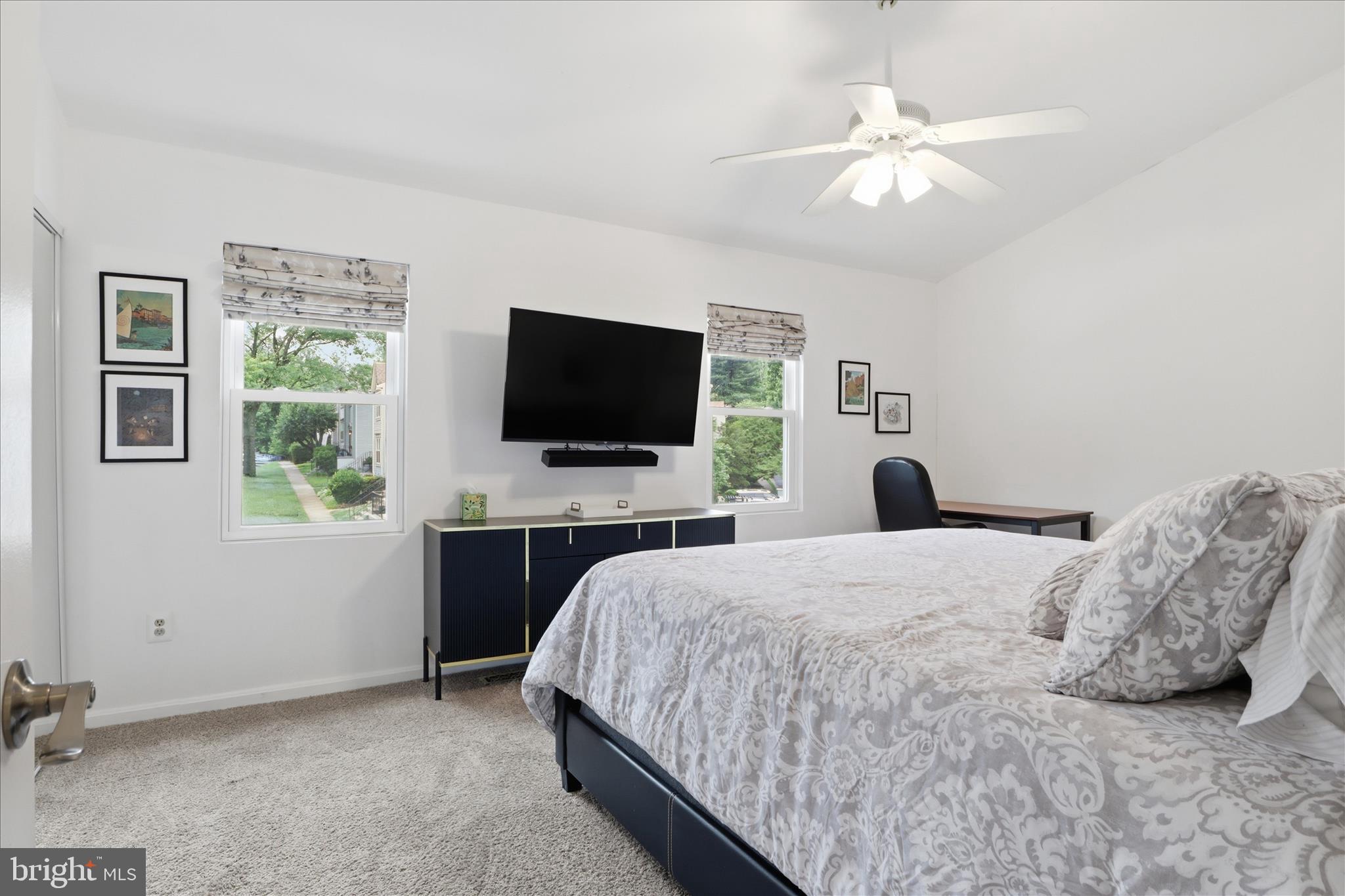 71 KINSMAN VIEW CIRCLE