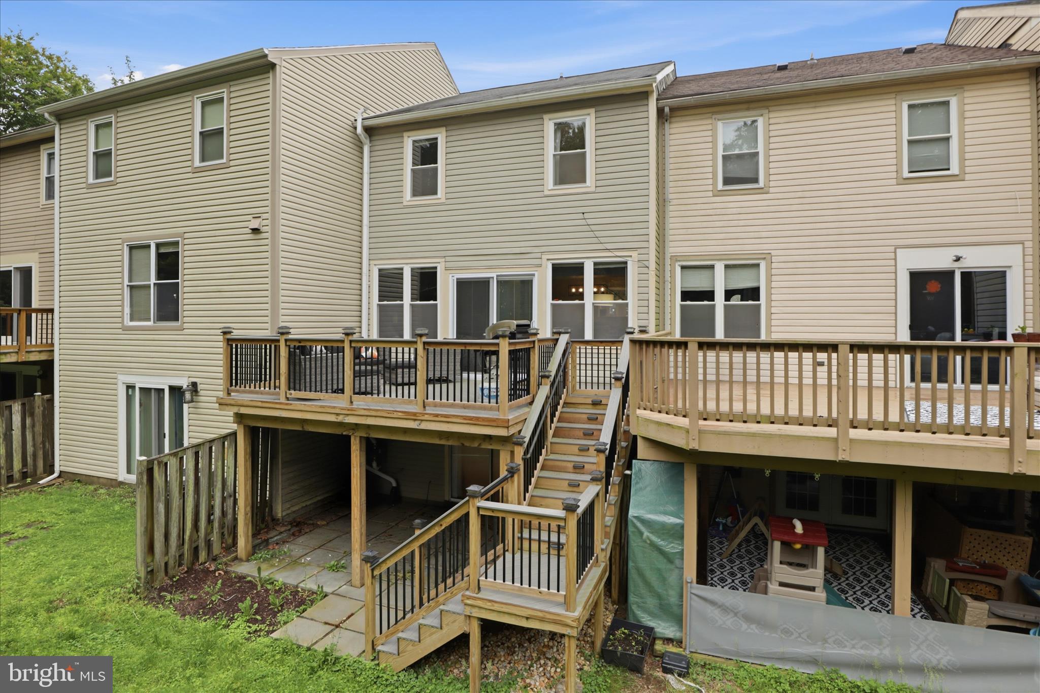 71 KINSMAN VIEW CIRCLE