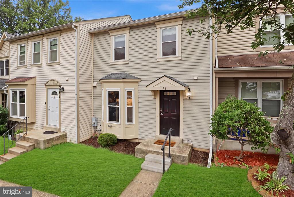71 KINSMAN VIEW CIRCLE