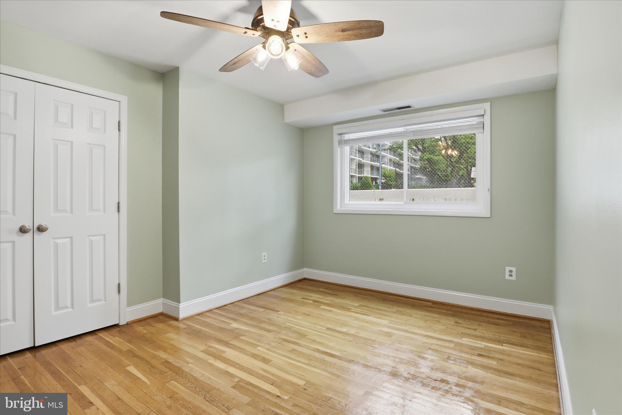 3355 UNIVERSITY BOULEVARD W 106